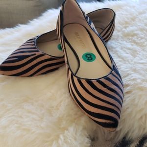 Hair on hide tiger stripe flats /8/39